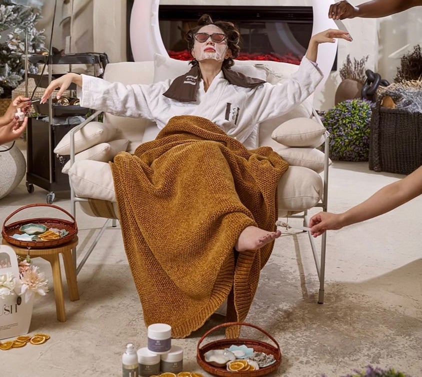 المناكير و والباديكير