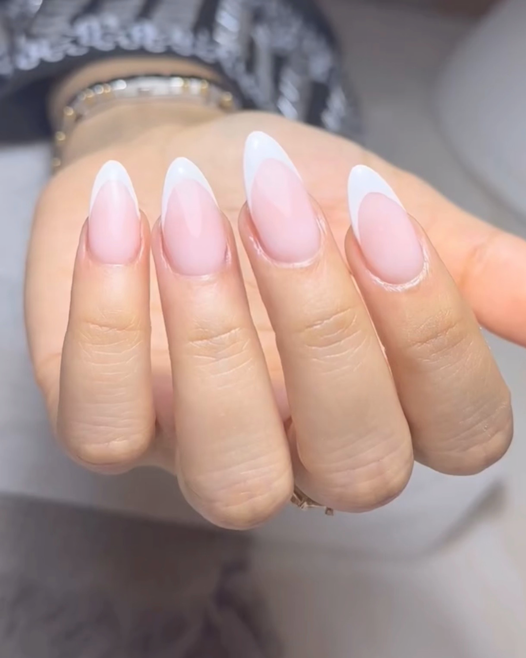 بياب أوڤرلاي فرنسي