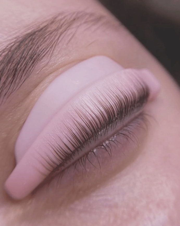 Lash Lifting