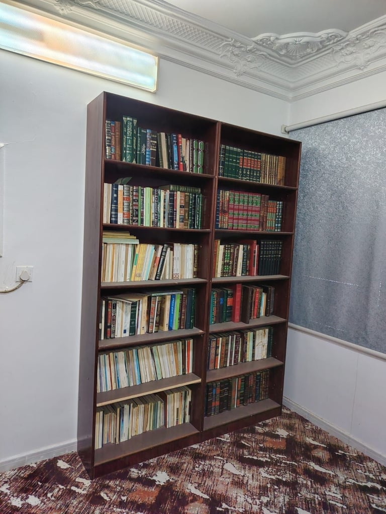 مكتبة (75 ر.س  للساعه)