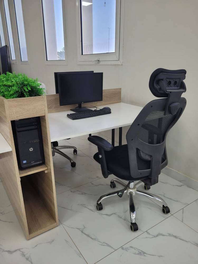 مساحة عمل لشخص ( 200 ر.س  لليوم )
