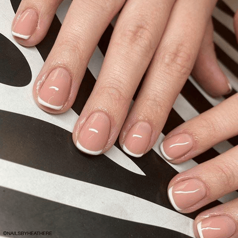 منكير كلاسيك | Classic Manicure