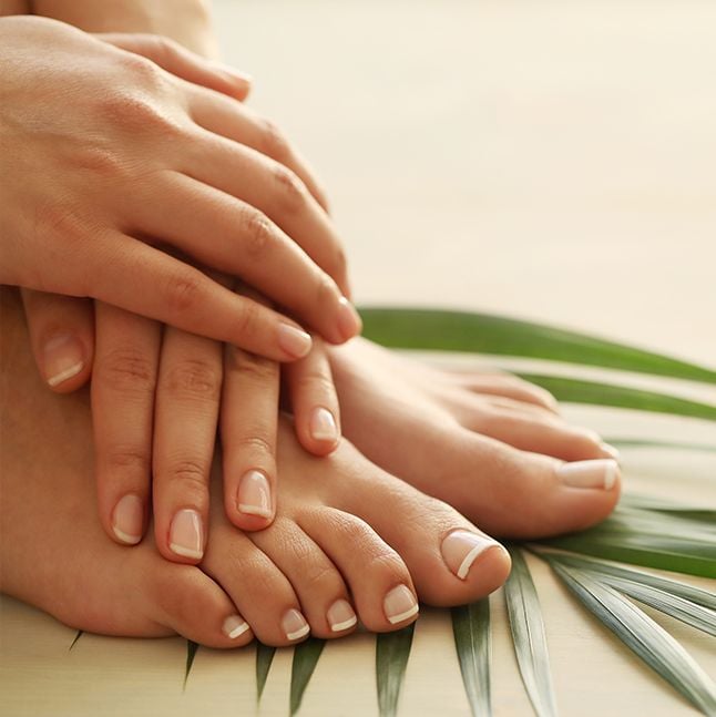 بديكير كلاسيك لليدين والقدمين|Classic Manicure & Pedicure for Hands and Feet