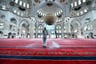 نظافة سجاد المساجد
