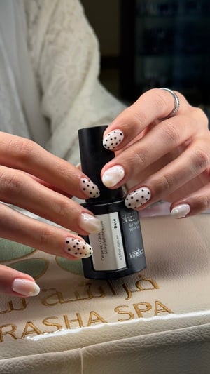 كريستلز ( للأظفر الواحد )