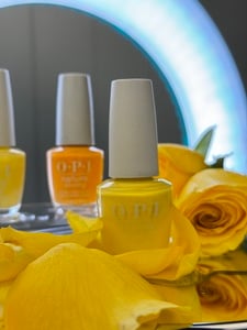 لون عادي ( للقدمين )