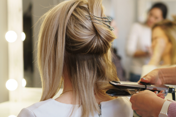 خدمات الشعر